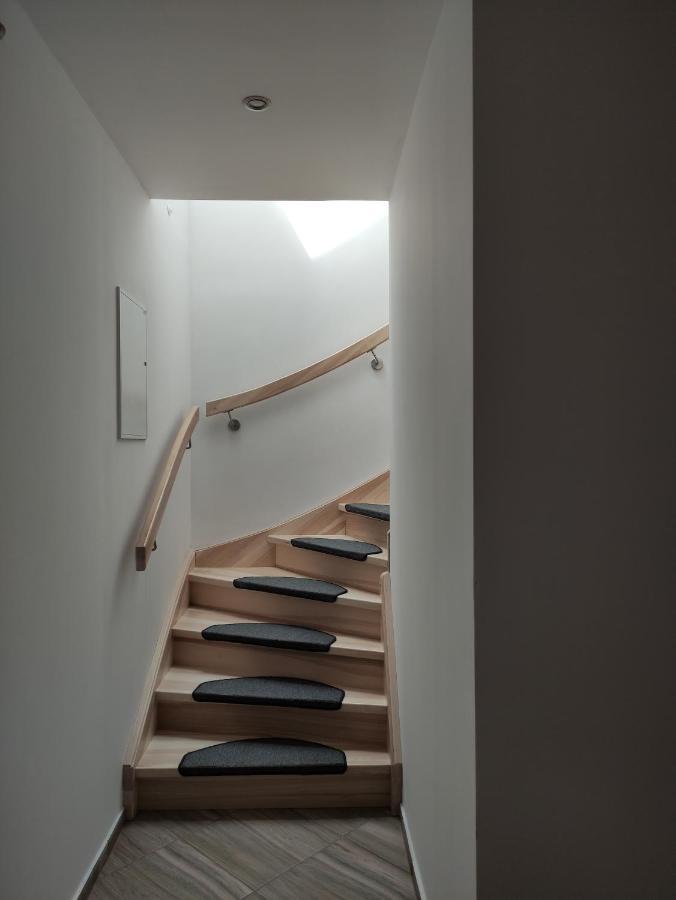 Nad Jeziorem Kochle Pszczew Exterior foto