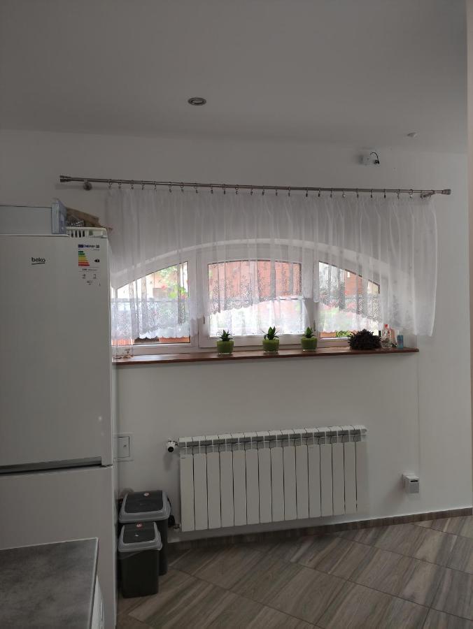 Nad Jeziorem Kochle Pszczew Exterior foto