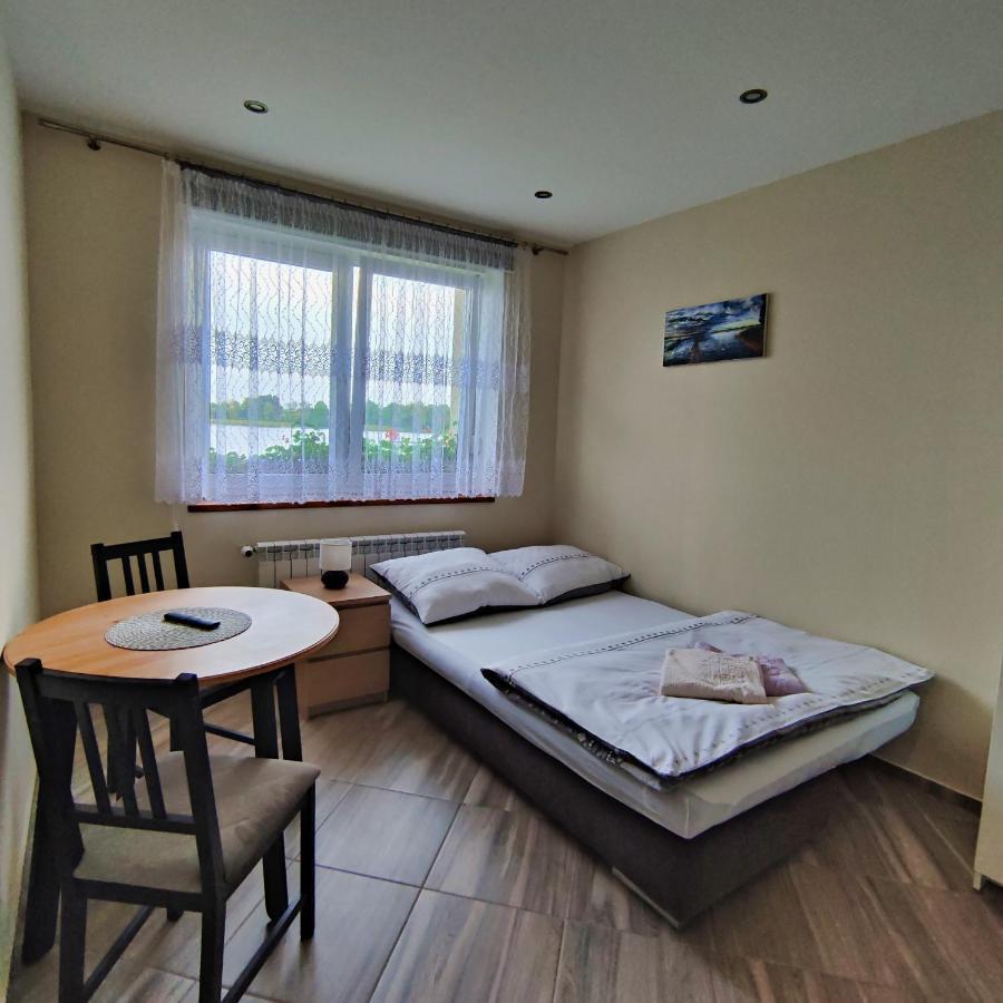 Nad Jeziorem Kochle Pszczew Exterior foto